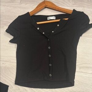 Forever 21 Black Cropped Button Down Shirt